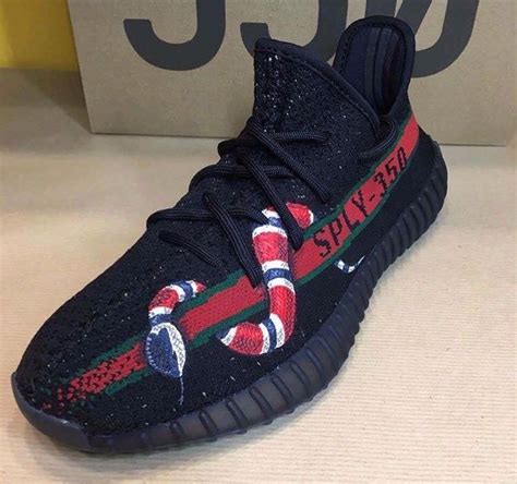 gucci snake yeezy 350 v2